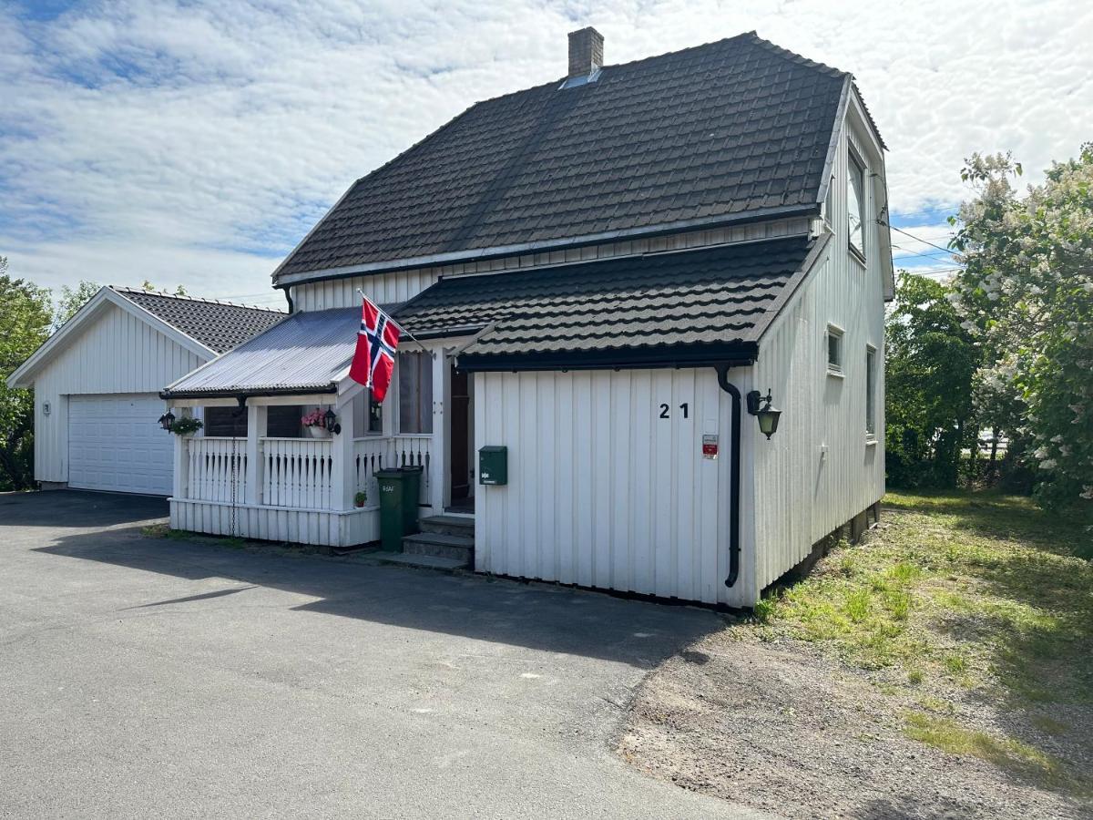 Oslo Guest House Twin & Family Room Kjeller Экстерьер фото