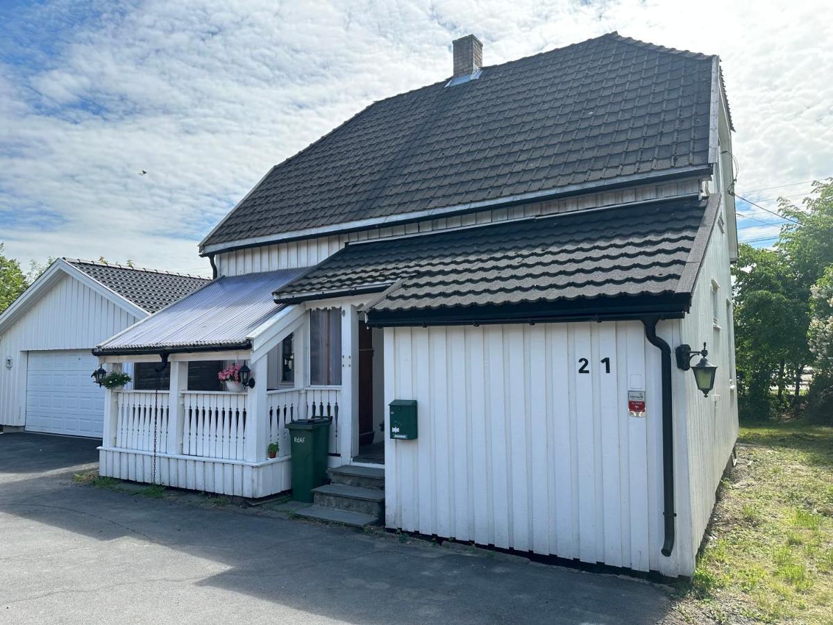 Oslo Guest House Twin & Family Room Kjeller Экстерьер фото